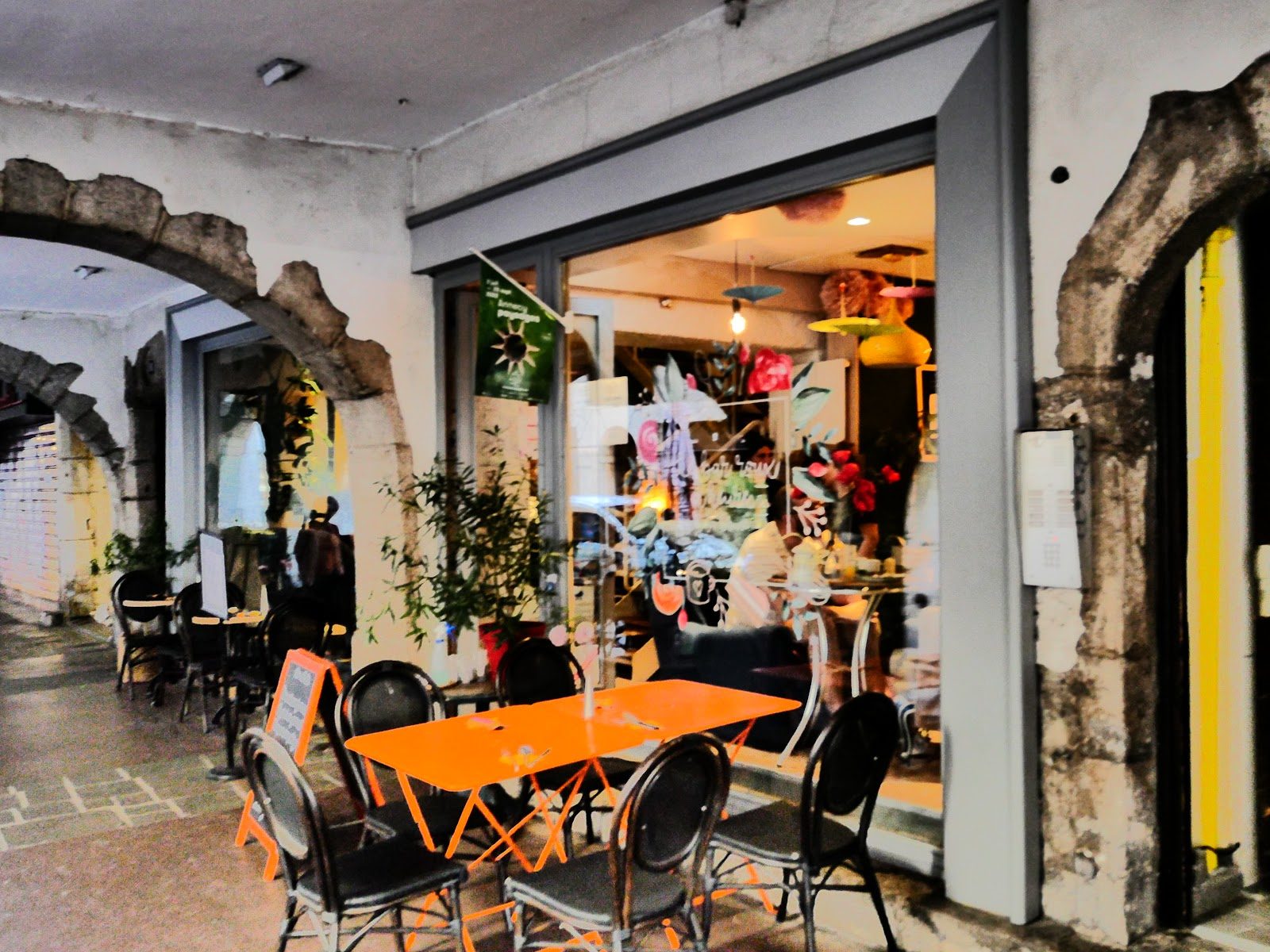 Le Bar Roux d'Heure, restaurant à Annecy