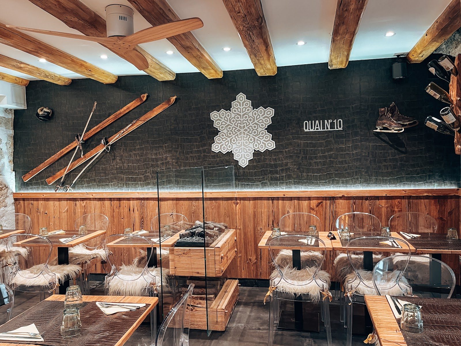 Quai numéro 10, restaurant à Annecy